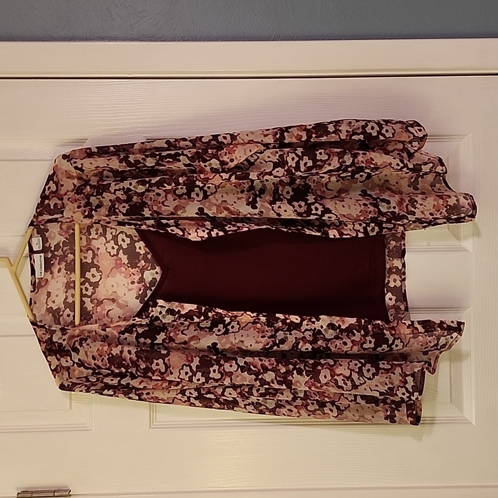 Liz Claiborne top with built in tank